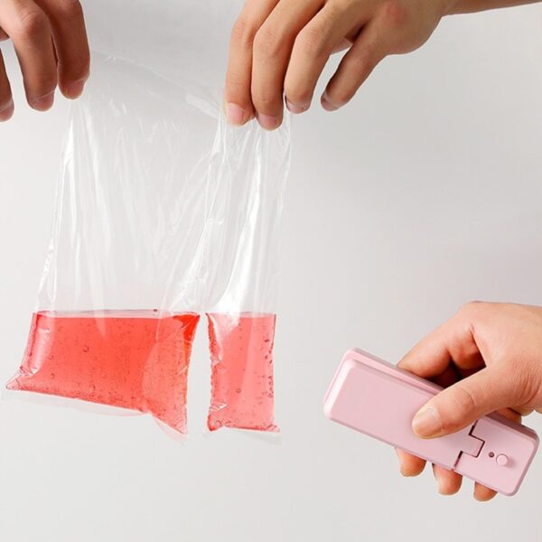 Rechargeable Handheld Heat Vacuum Sealer - Image 2